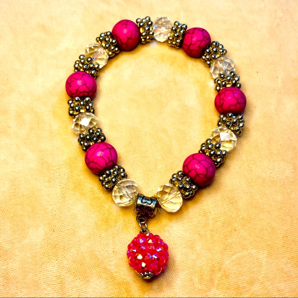 HANDMADE: Pink/Clear/silver stretch bracelet